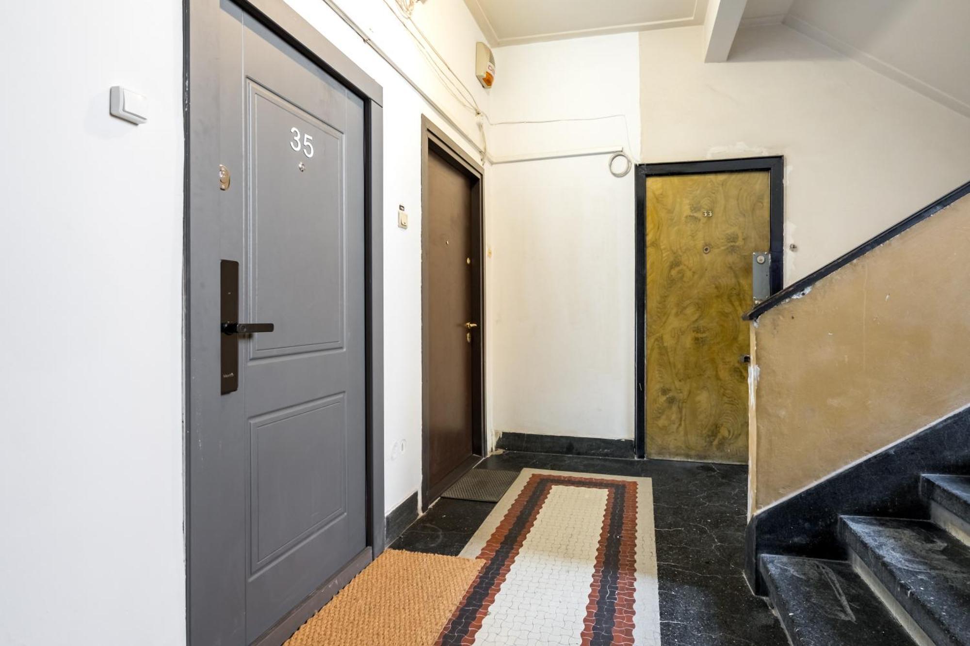 Urban Dream Studio With City Views & Comfort Bucareste Exterior foto